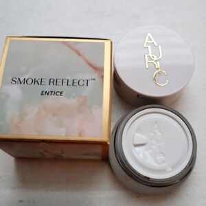 Auric smoke reflect in entice (olive green)